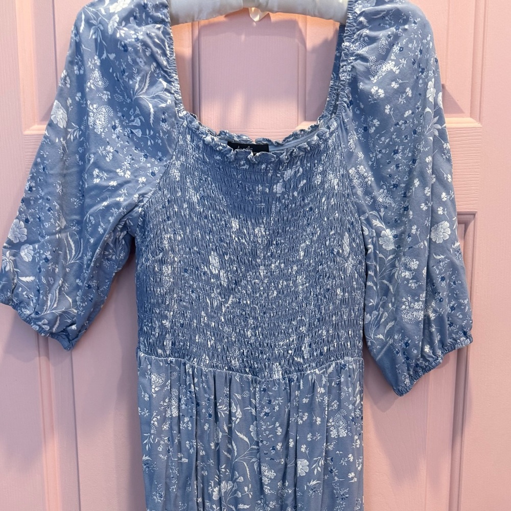 🩵Angels Forever Young Light Blue White Floral Midi Dress size medium EUC